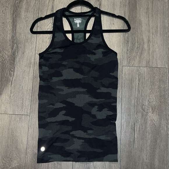 Athleta Momentum Seamless Camo Racerback Tank Size XS - Picture 5 of 9